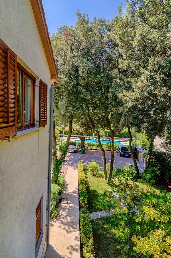 Apartments Ana Pula Zewnętrze zdjęcie