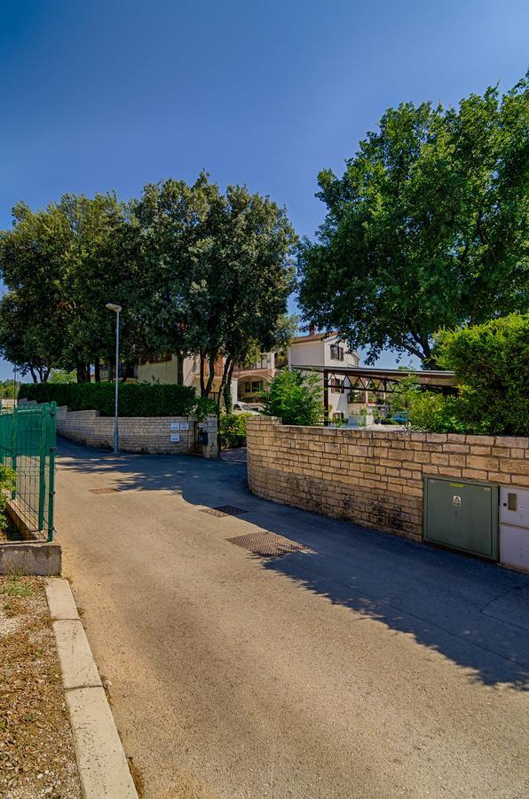 Apartments Ana Pula Zewnętrze zdjęcie